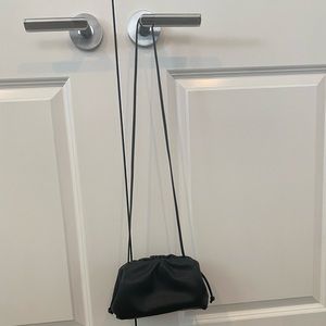 Similar Style to Bottega Veneta Mini Pouch, Black